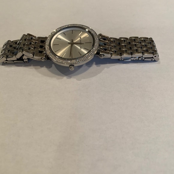 MICHAEL KORS MK3190 Darci Silver Dial (SOLD) - Picture 8 of 8